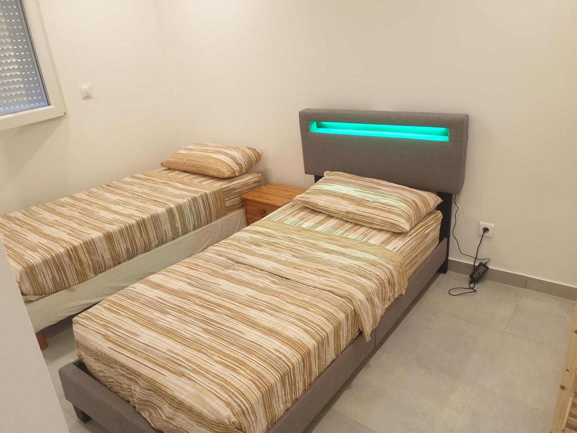 Appartements Renove 2023 Proche Aeroport 5Min, Gare Sncf 2 Min, Tramway Au Pied De L'Immeuble , Parking Possible, Renovated Apartments 2023 Near The Airport 5 Min, Train Station 2 Min, Tram Next To The Building 1 Min, Parking Possible Niza Habitación foto
