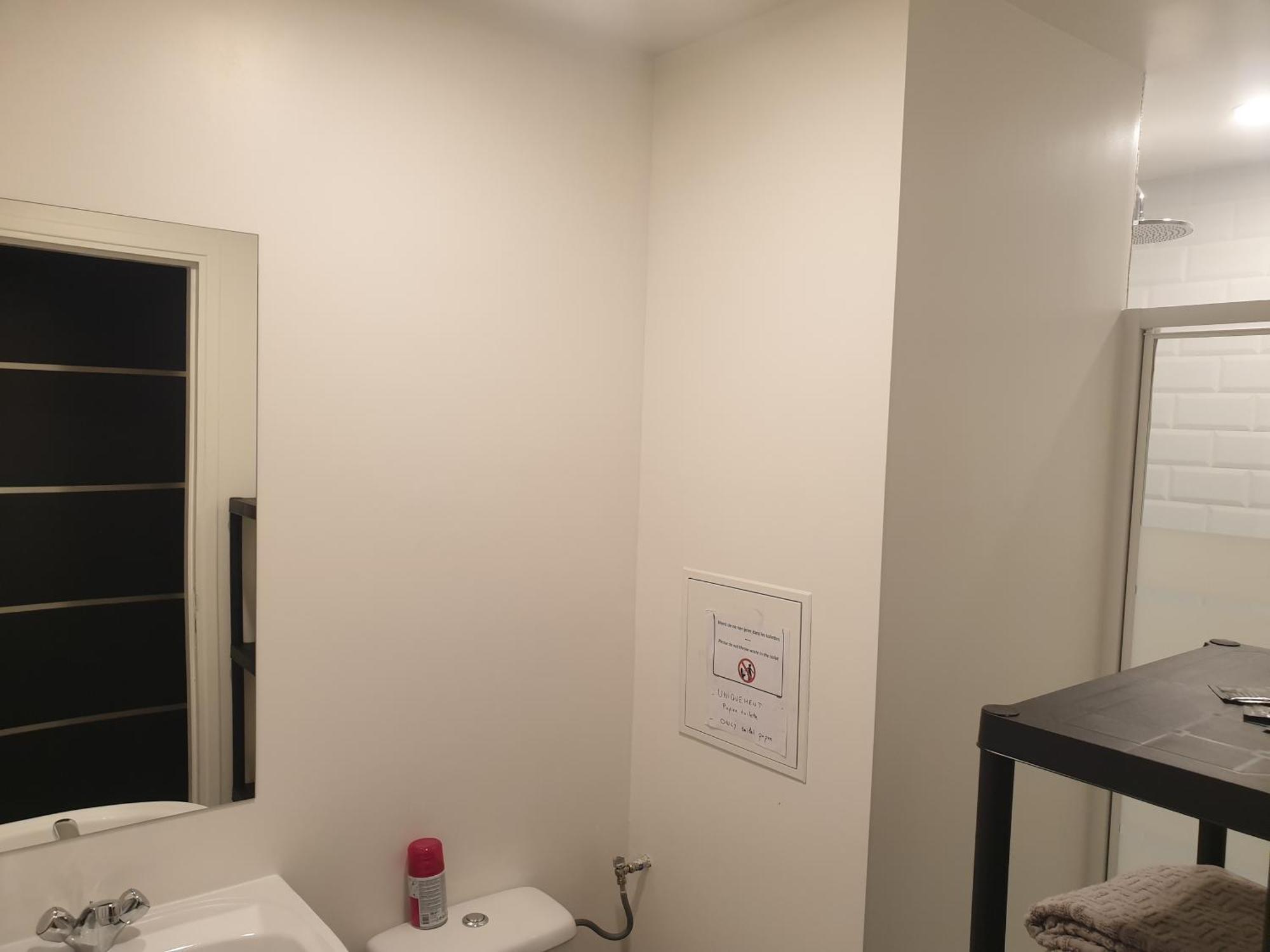 Appartements Renove 2023 Proche Aeroport 5Min, Gare Sncf 2 Min, Tramway Au Pied De L'Immeuble , Parking Possible, Renovated Apartments 2023 Near The Airport 5 Min, Train Station 2 Min, Tram Next To The Building 1 Min, Parking Possible Niza Habitación foto