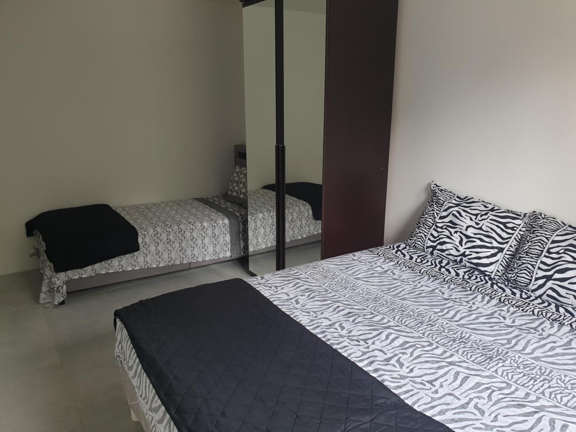 Appartements Renove 2023 Proche Aeroport 5Min, Gare Sncf 2 Min, Tramway Au Pied De L'Immeuble , Parking Possible, Renovated Apartments 2023 Near The Airport 5 Min, Train Station 2 Min, Tram Next To The Building 1 Min, Parking Possible Niza Habitación foto